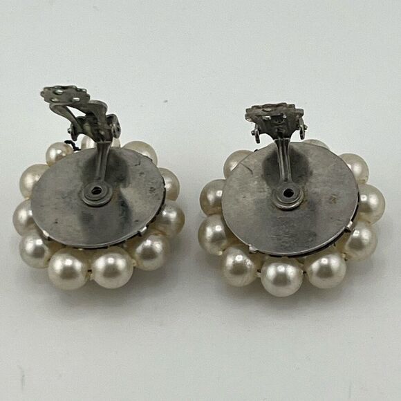 Vintage Earrings Pearl & Aurora Borealis Large Clip Ons Silver Tone - Picture 4 of 4